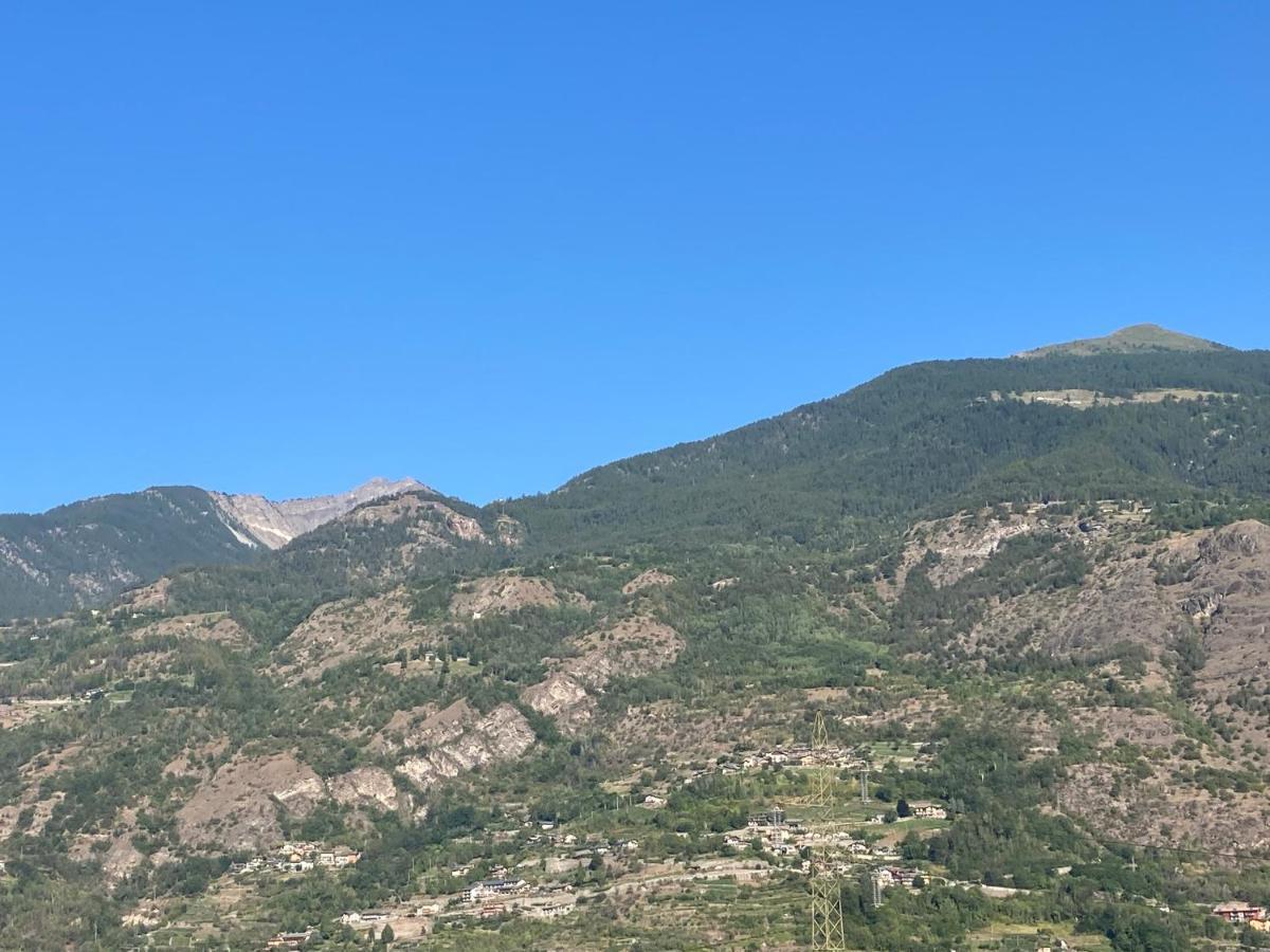 Arcobaleno Lägenhet Aosta Exteriör bild